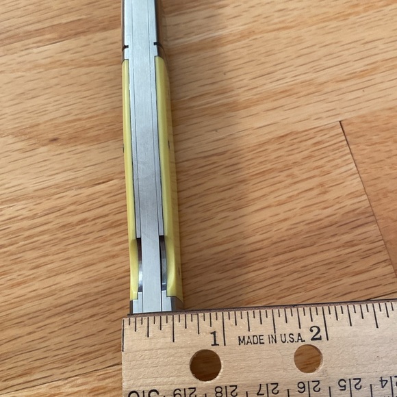 COPY - A.G.Russell Gu stock Lockbacks with Yellow Delrin - Picture 4 of 5